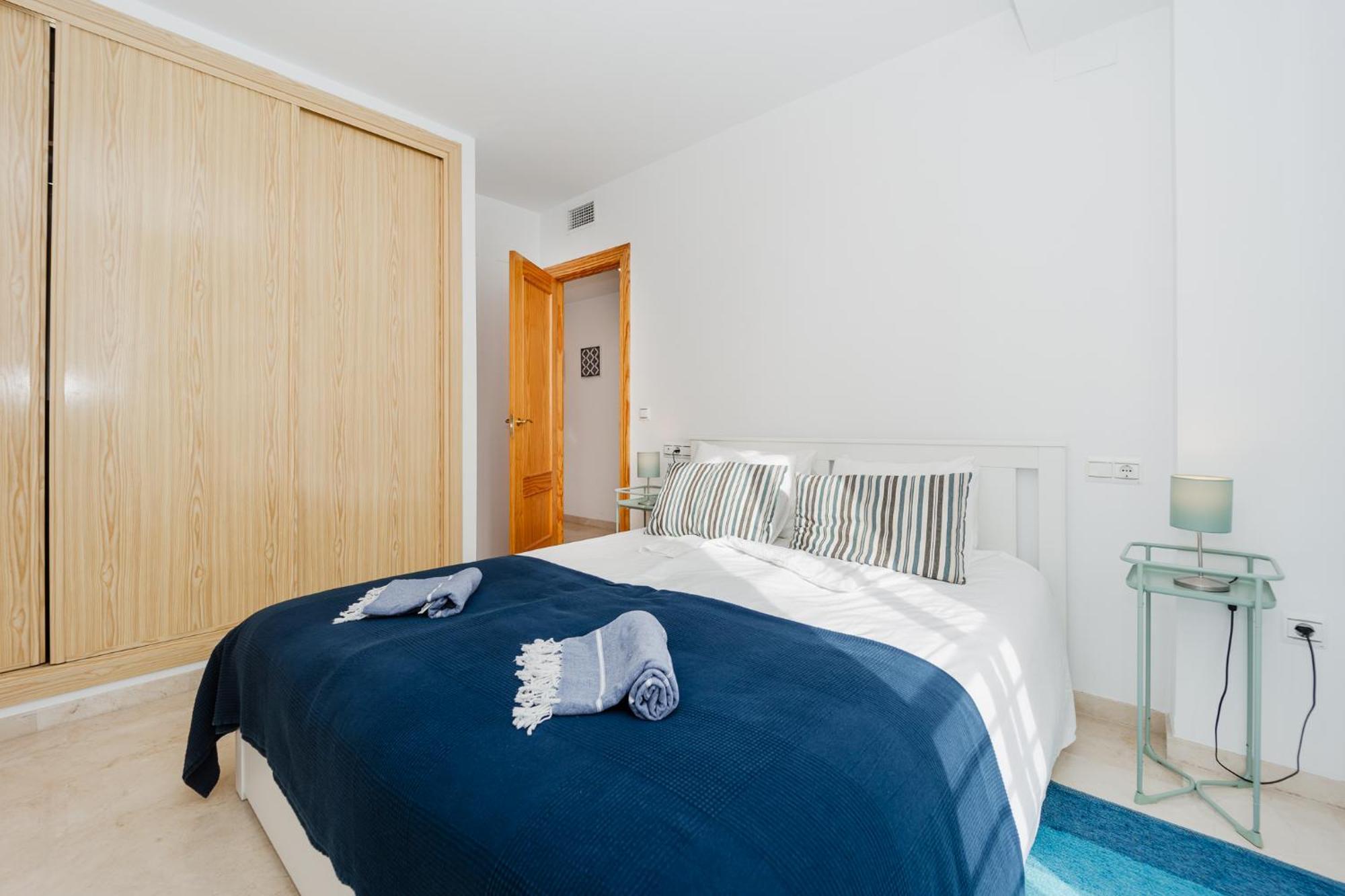 Blue Nautico - Penthouse With Stunning Views Of La Herradura 拉海瑞德拉 外观 照片