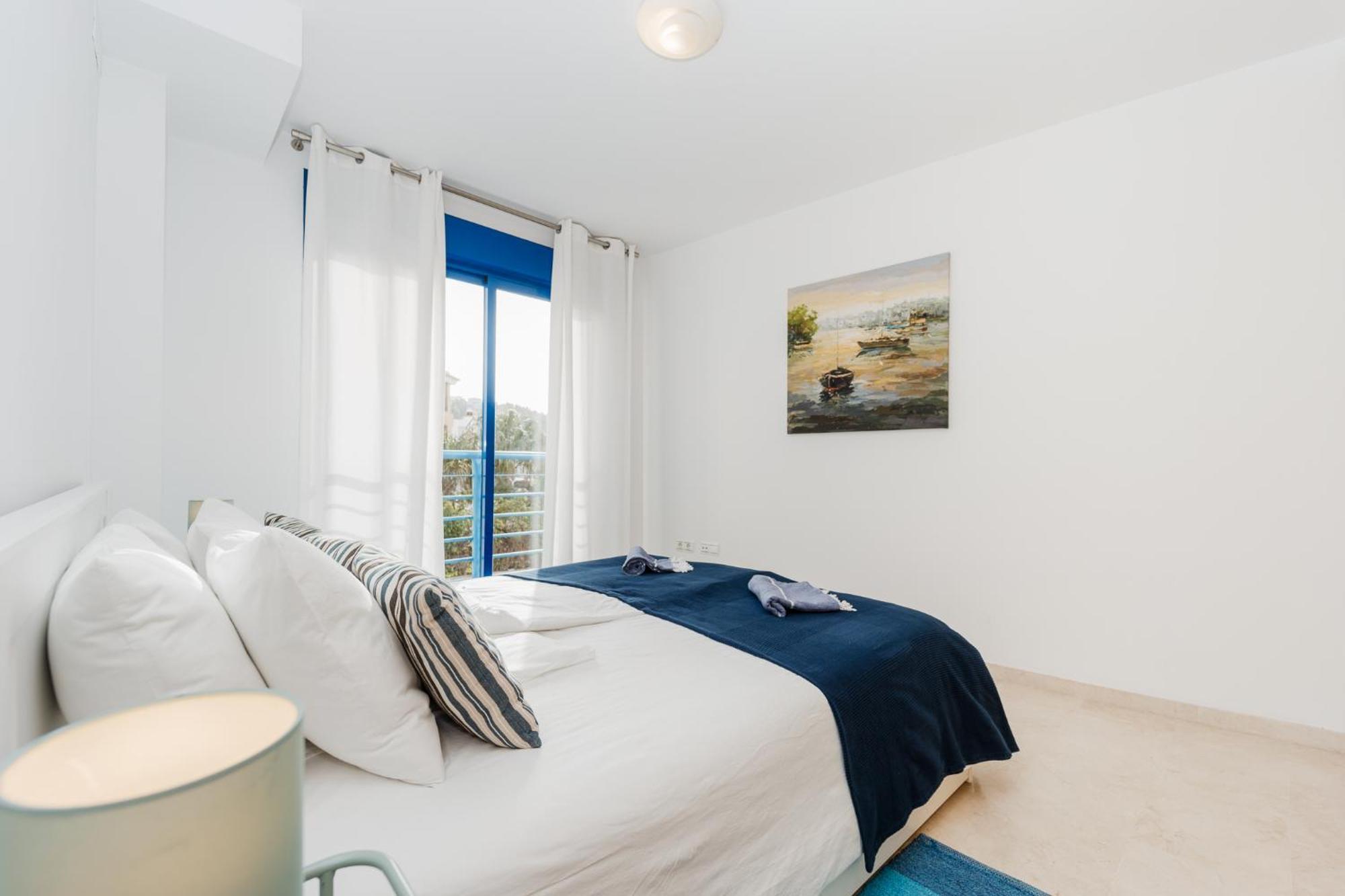 Blue Nautico - Penthouse With Stunning Views Of La Herradura 拉海瑞德拉 外观 照片