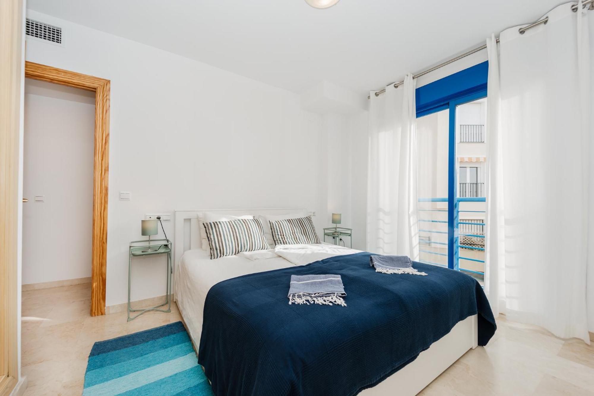Blue Nautico - Penthouse With Stunning Views Of La Herradura 拉海瑞德拉 外观 照片