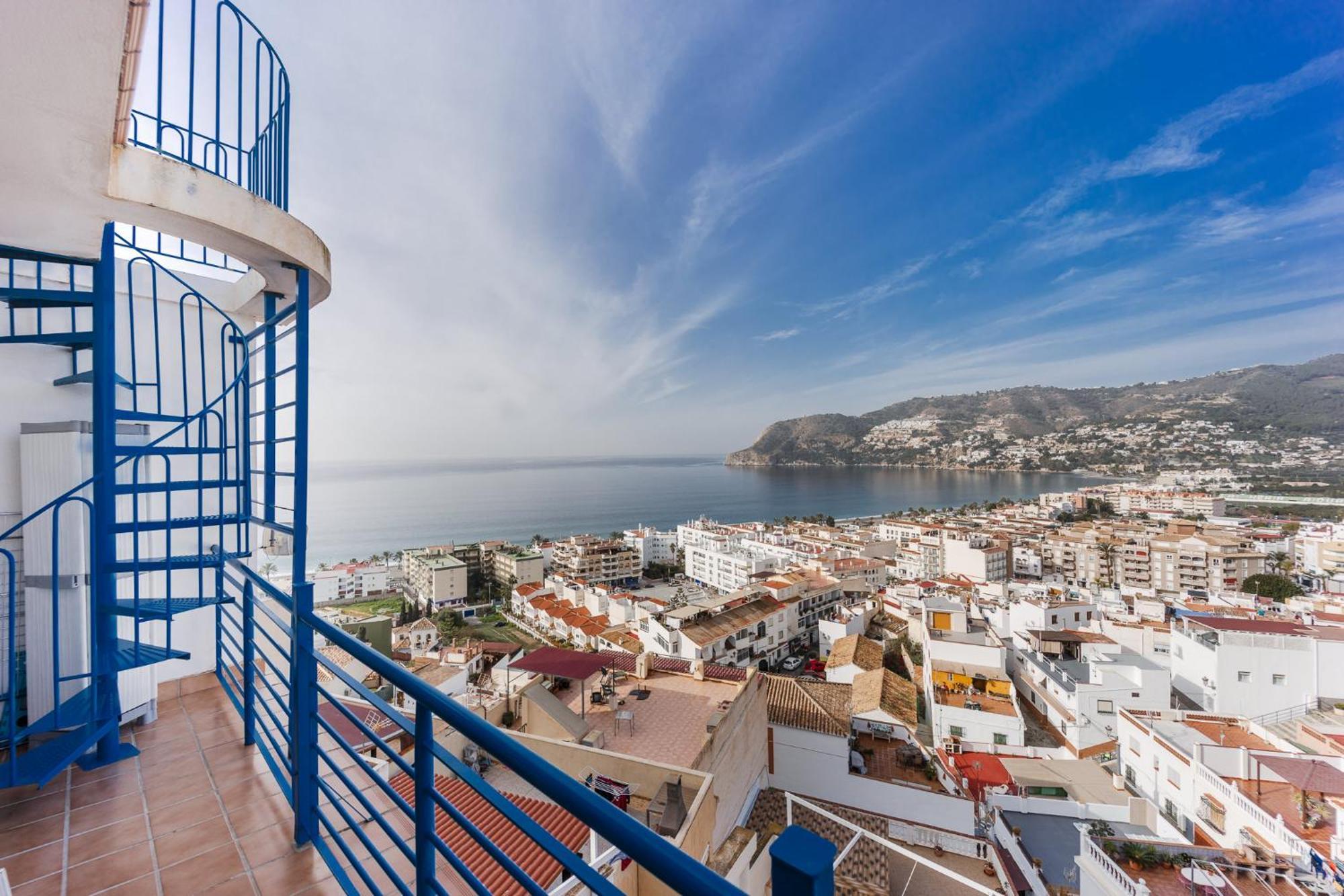 Blue Nautico - Penthouse With Stunning Views Of La Herradura 拉海瑞德拉 外观 照片
